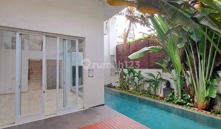 For Rent Balinese Modern Houses Compound In Antasari Area. Only 10 Minutes From Simatupang Tolroad 1