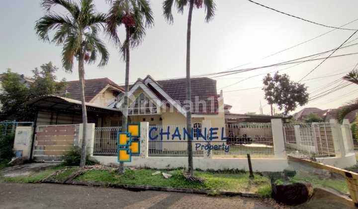 For Sale: Ready-to-Occupy House Near Toll Road and Pasmod Griya Loka BSD