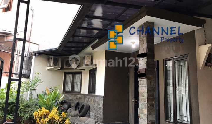 Selling Nice House with Access Near Pasmod BSD Griya Loka, Fl