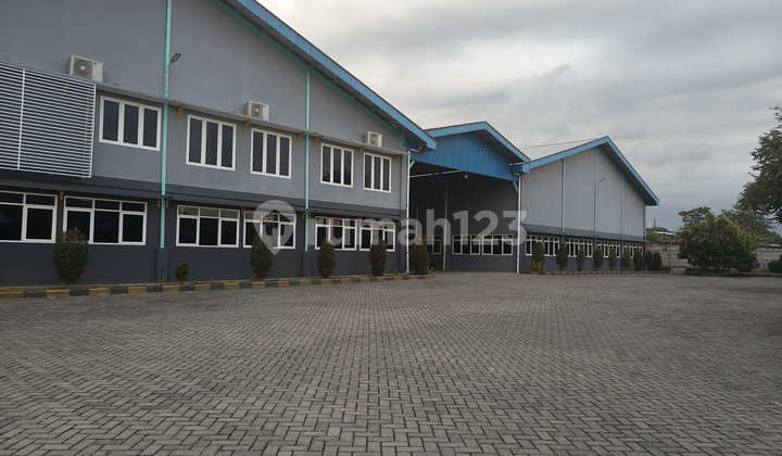 Good and Strategic Factory in Pasuruan, East Java Good and Strategic Factory in Pasuruan, East Java