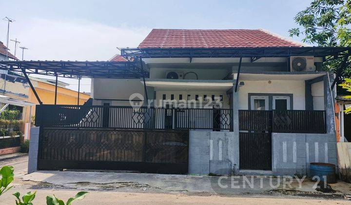 Rumah Strategis Dekat Grage City 1