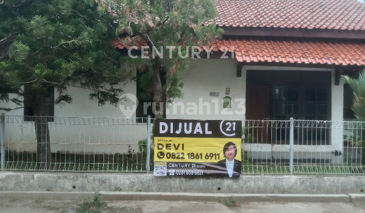 Rumah Tinggal Di Jalan Dukuh Semar Komplek Bi Rumah Tinggal Di Jalan Dukuh Semar Komplek Bi