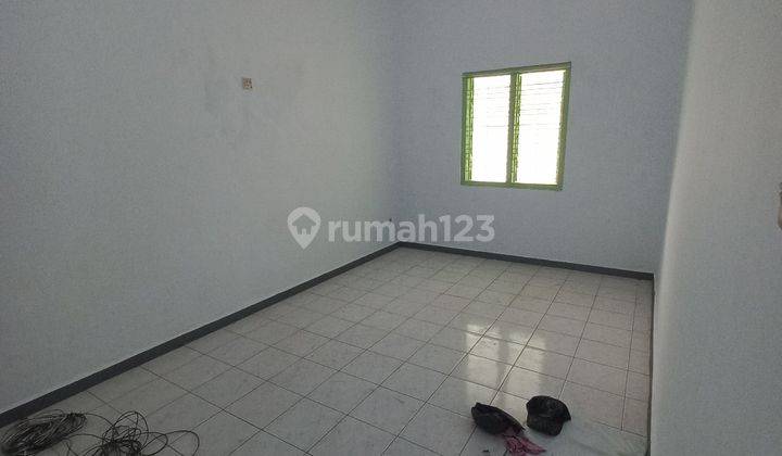 Rumah Tinggal Pinggir Jalan Ramai Penduduk 2