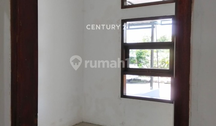 Rumah Tinggal Di Sultan Ageng Tirtayasa Kedawung 2