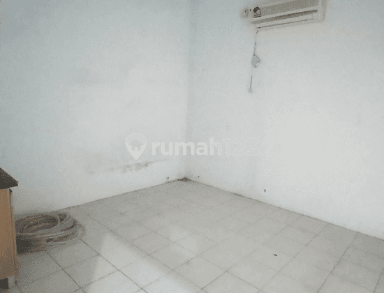 Rumah Sewa Di Jl Kusnan Cirebon Jawa Barat 2