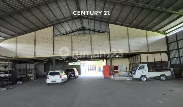 Gudang dan Rumah di Jl Sultan Ageng Tirtayasa Kedawung