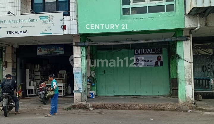Two-Story Shop House on Jl Lemahwungkuk, Cirebon