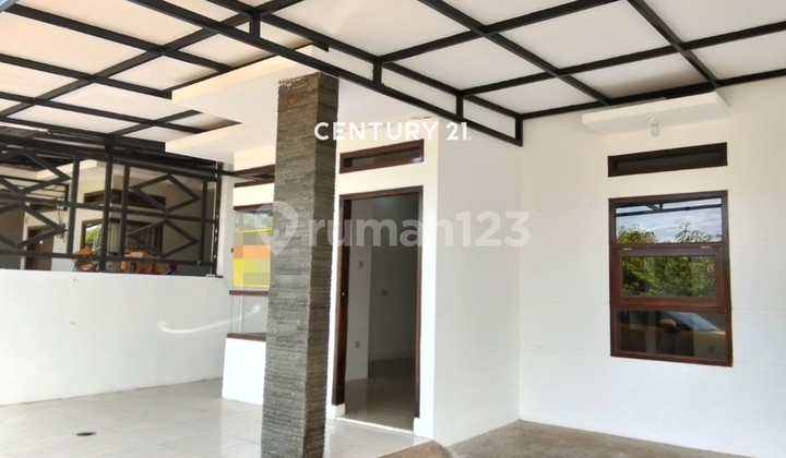 Rumah Tinggal Di Sultan Ageng Tirtayasa Kedawung