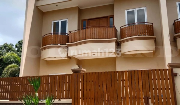   Rumah Disewa Sunter, Luas 7x20 Meter, Kode :17525 Ha