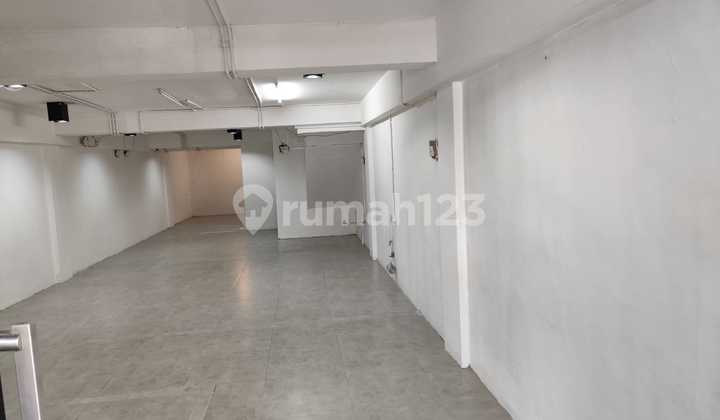 For Rent Shop House Daan Mogot, Area 5X32 Meters, Code: 21464 Ha 2