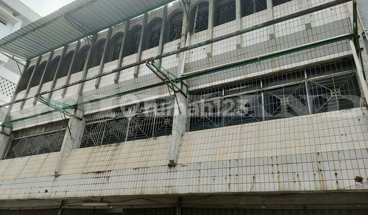 Shop House for Rent in Gunung Sahari, Size 17.5x12 Meters, Code: 20184 Ha 2