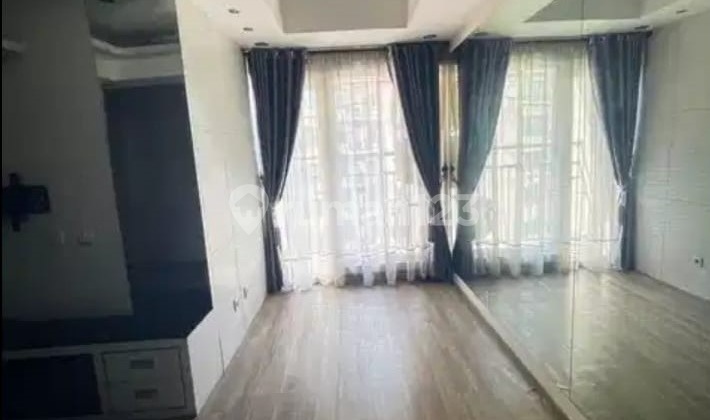 Boutique Apartment for Sale, Semi-Furnished, 52 Square Meters, Code: 20095 Ha