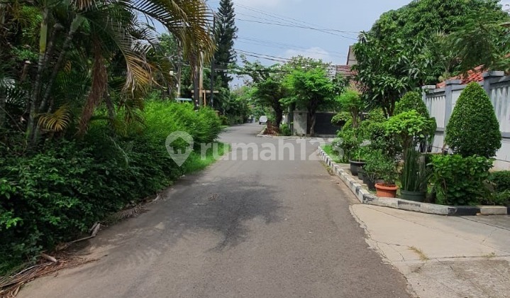 Rumah Disewa Kayu Putih, Luas 300 Meter, Kode :16117 Ha 2