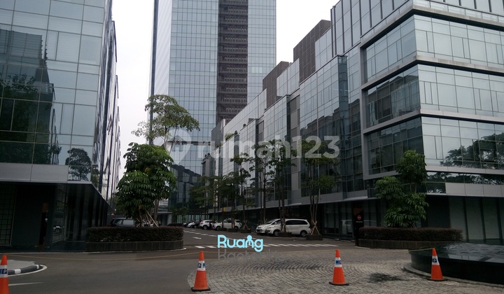 5-Story Mini Office Building at Altira Business Park Sunter 5-Story Mini Office Building at Altira Business Park Sunter