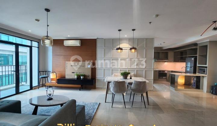 Dijual Apartment 3 BR combine unit di Hampton Park, Jakarta Selatan