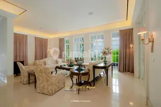 Dijual Rumah 2 Lantai di Wijayakarta, Kebayoran Baru 2