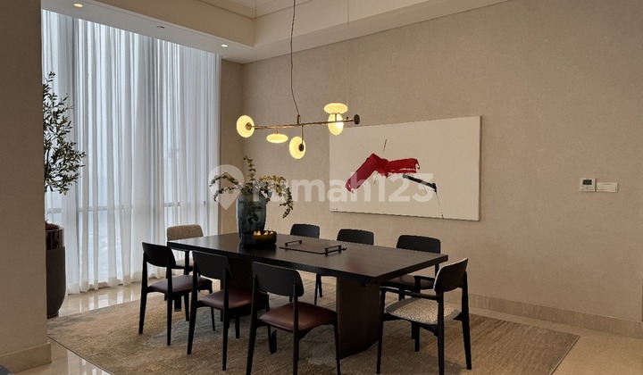 Dijual Apartemen 3 BR Interior By MOIE di Regent Residences, Jakarta 1