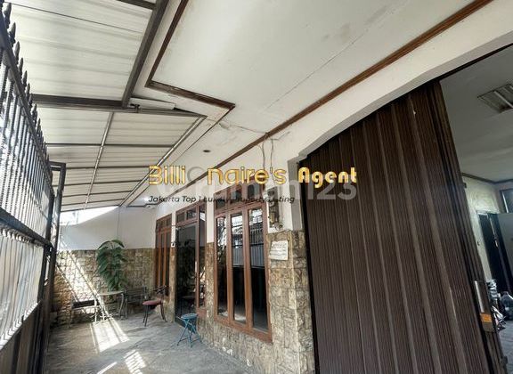 For Sale House suitable for Office on Jl. Pertanian, Lebak Bulus