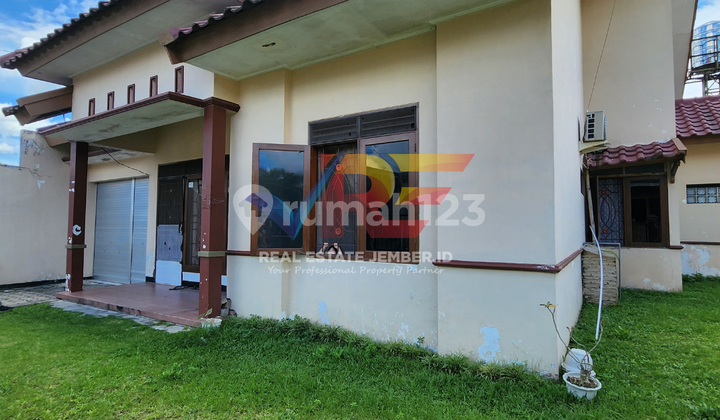 RUMAH DEKAT ROXY DAN TRANSMART KALIWATES JEMBER 3
