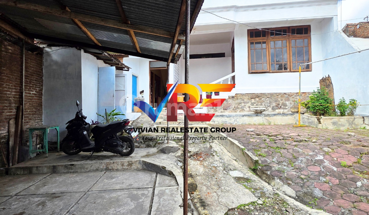 Kost 7 Kamar Aktif Di Pusat Kampus Jember