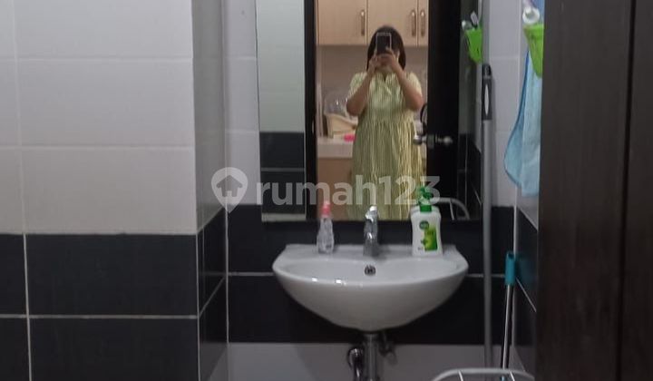 Scientia Residence Gading Serpong Apartment
Located next to SDC Mall and Multimedia University Scientia Residence Gading Serpong Apartment
Located next to SDC Mall and Multimedia University