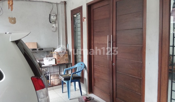 For Sale: Shop House with Residential Space on Jln Kartini, Central Jakarta 2