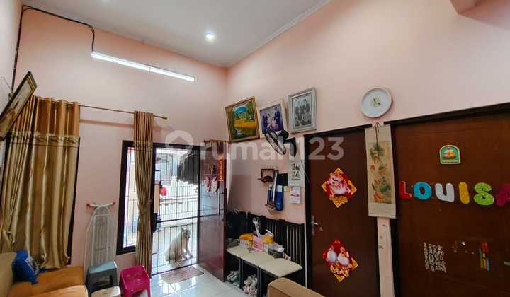 Minimalist House in Simprug Poris Batu Ceper for Quick Sale 2