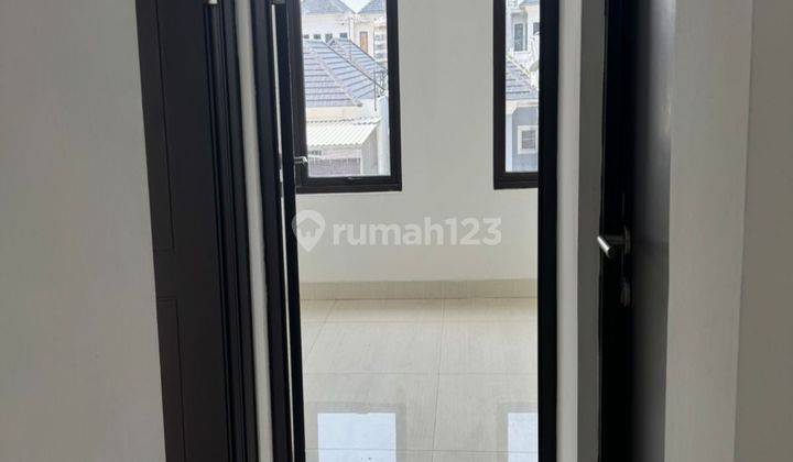 Rumah Bagus Murah Casa Jardin 3 Lantai Cluster Fitonia Bisa Kpr 2