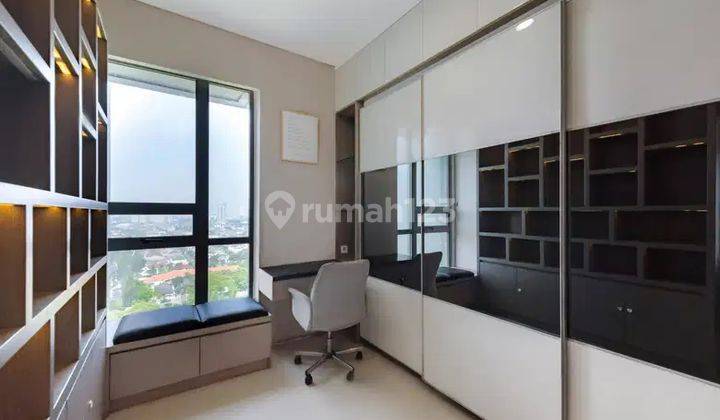 Apartemen St Moritz Royal Suite 3 BR Bagus Interior 2