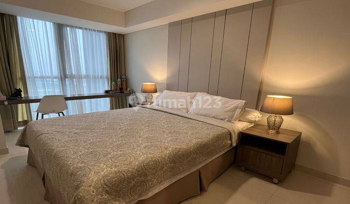 Apartemen Gold Coast 2 Br Full Furnished Bagus  2