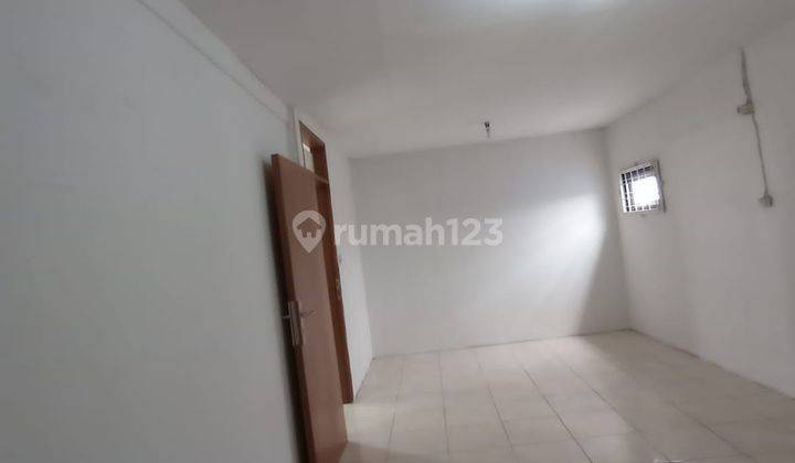 Ruko 1,5 lantai siap pakai di Ibrahim Adjie, Kiaracondong  5
