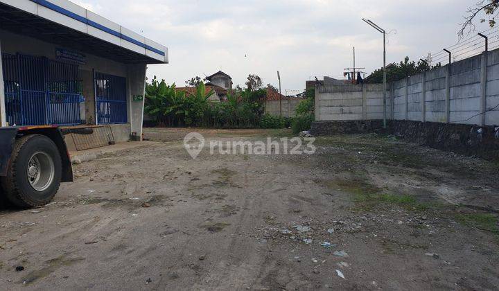 Tanah berikut bangunan di Soekarno Hatta  2