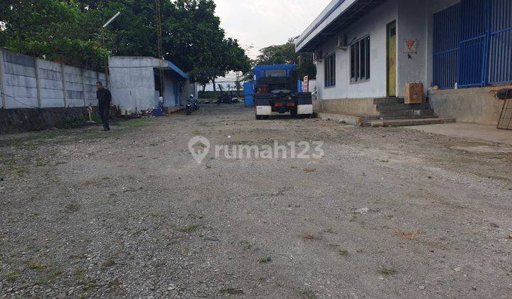 Tanah berikut bangunan di Soekarno Hatta  4