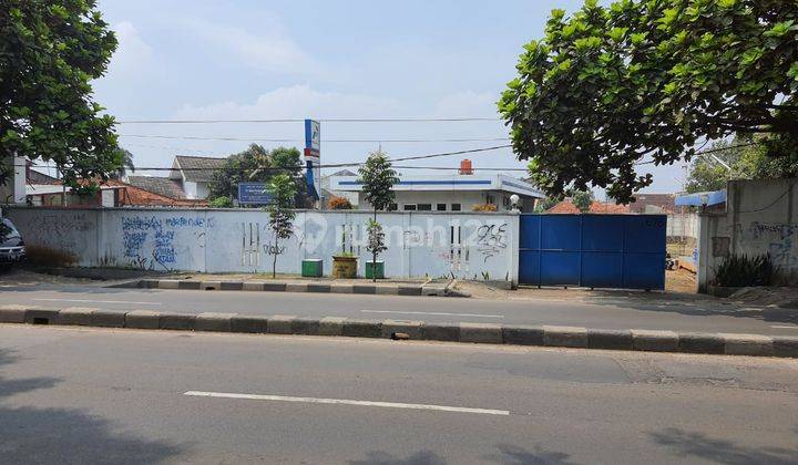 Tanah berikut bangunan di Soekarno Hatta  7