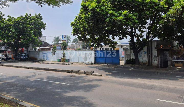 Tanah berikut bangunan di Soekarno Hatta  8