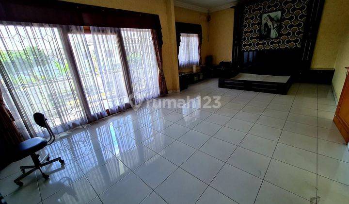 Rumah 2 lantai full furnished bagus dalam komplek di Soekarno Hatta  2