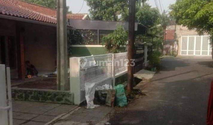 Rumah 1,5 Lantai Depan Taman Di Turangga Buahbatu  1