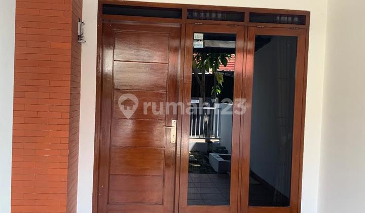 Disewakan Rumah 2 Lantai Siap Huni Terawat Dalam Cluster di Antapani Hunian Nyaman Siap Huni Lokasi Strategis Disewakan Rumah 2 Lantai Siap Huni Terawat Dalam Cluster di Antapani Hunian Nyaman Siap Huni Lokasi Strategis