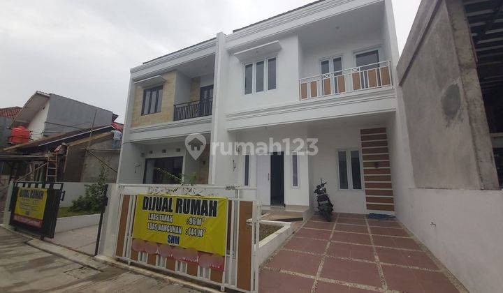 Rumah 2 Lantai Minimalis Modern di Antapani Bandung 1