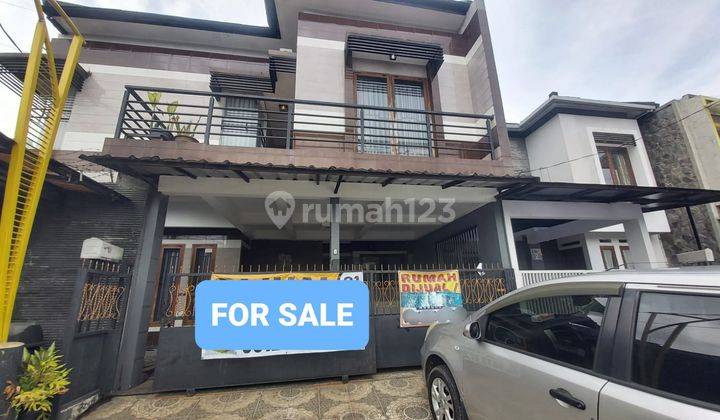 Dijual Rumah Minimalis 3 Lantai Siap Huni di Antapani, Bandung 2