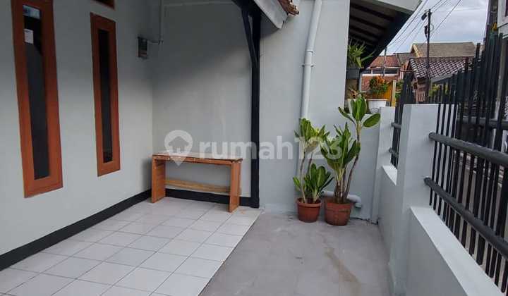 Rumah 2 Lantai Siap Huni & Bersih di Antapani Bandung 3