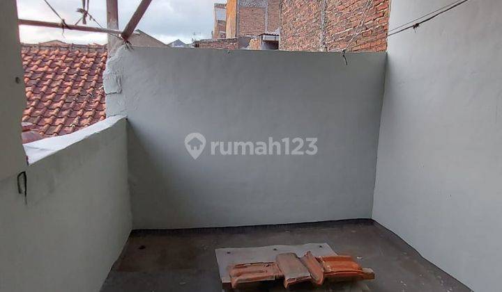 Rumah 2 Lantai Siap Huni & Bersih di Antapani Bandung 19