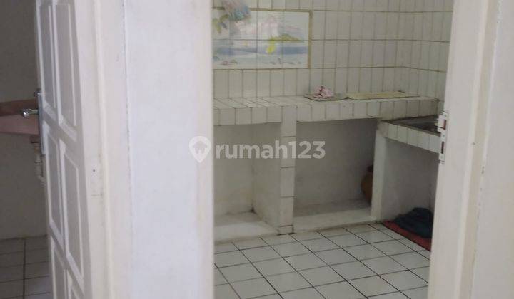 Rumah Tengah Kota Siap Huni di Gatot Subroto Bandung 4