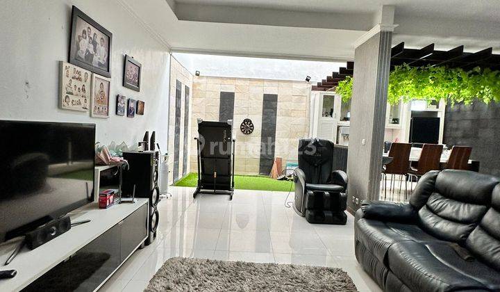 Rumah 2,5 Lantai Minimalis Modern Siap Huni di Pasirluyu BKR 5