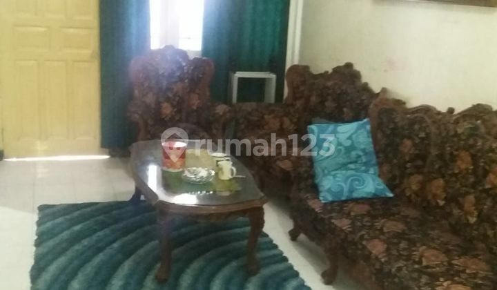 Rumah Minimalis 3 Lantai Nyaman & Terawat di Antapani, Bandung 2