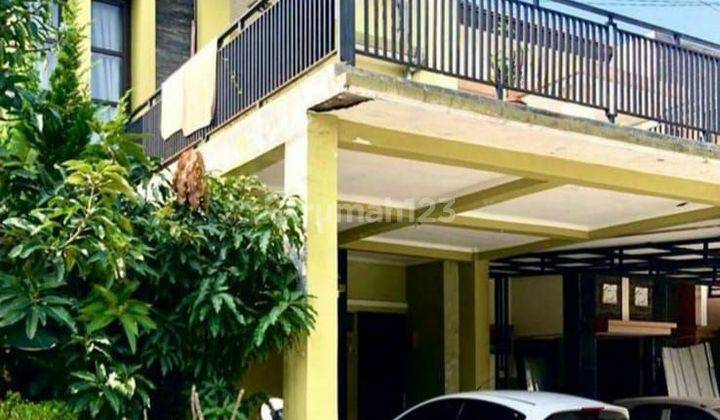 Rumah 2 Lantai Terawat & Sejuk di Bojong Koneng Cikutra Bandung 1