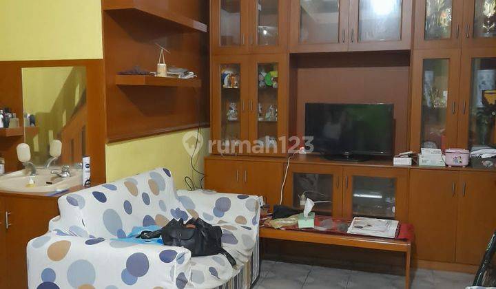 Rumah 2 Lantai Furnished Nyaman & Aman di Arcamanik Bandung 2