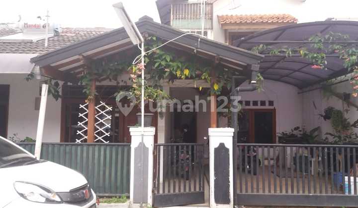 Di Jual Cepat Rumah 2 Lantai,Komplek Riung Bandung,Kota Bandung Hunian Nyaman dan Siap Huni Lokasi Strategis
