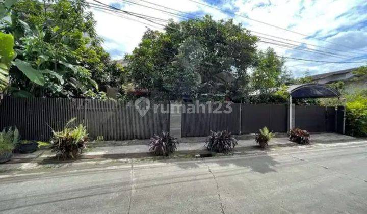 Rumah Cantik Nyaman Terawat 2 Lantai Siap Huni di Sarijadi Bandung 1