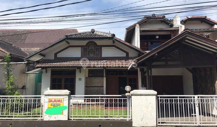 Rumah Bagus Asri Terawat Siap Huni di Cimahi Utara Bandung 1